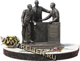 Изготовление монументального памятника из бронзы и камня создателям хоккейной команды города Воскресенск.  Изготовление скульптур в Москве.